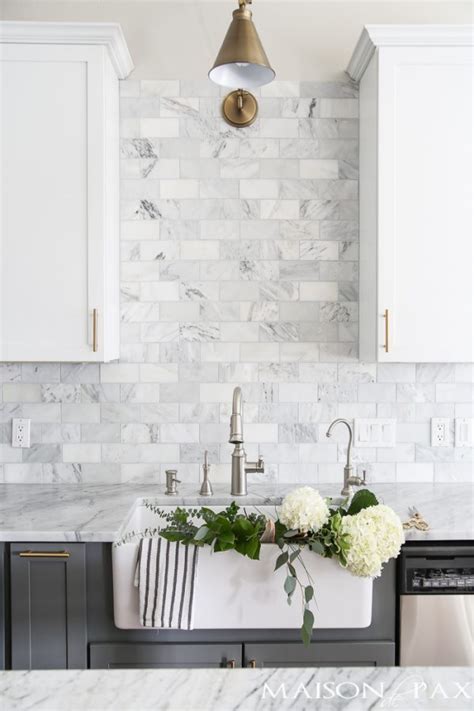 Kitchen Backsplash Ideas With White Cabinets - Lantern Lane Designs