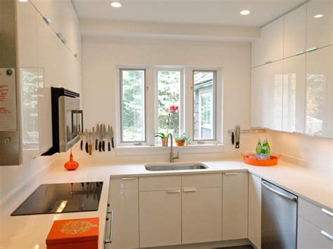 Small-Kitchen Design Tips | Kitchen layout, Small space kitchen, Kitchen design small