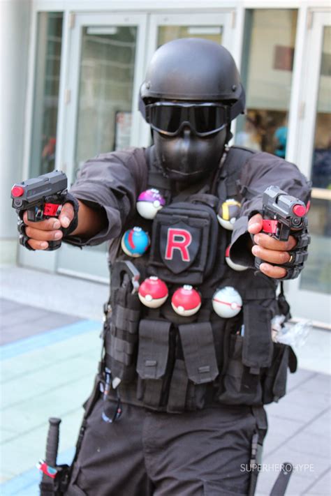 Found an awesome interpretation on a Team Rocket Grunt cosplay. : pokemon