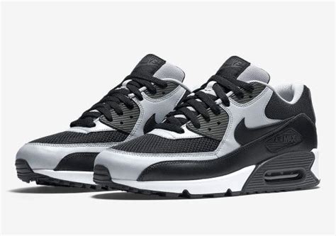 Nike Releases The Air Max 90 Essential In Wolf Grey And Black