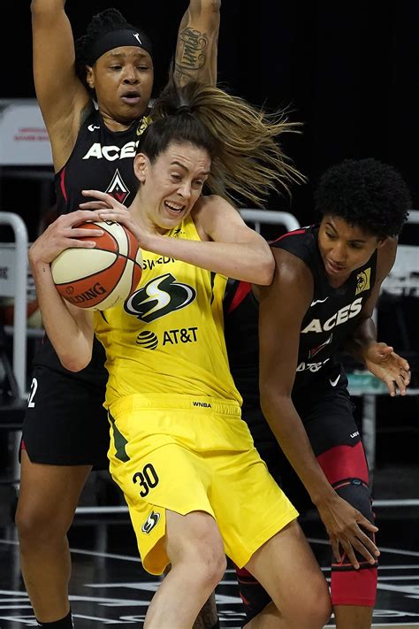 Breanna Stewart scores 37 points as Storm top Aces in WNBA Finals opener