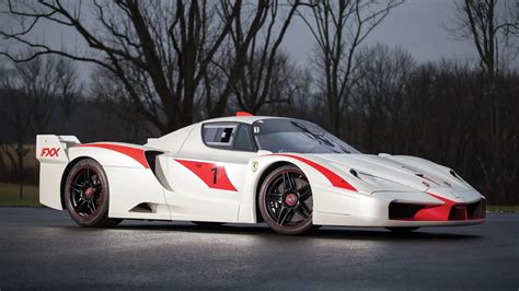 10 Things Every Enthusiast Should Know About The Ferrari FXX