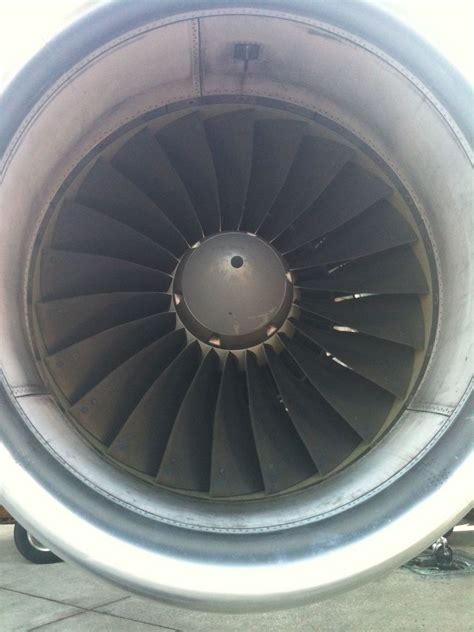 Boeing 757 jet engine inlet Free Photo Download | FreeImages