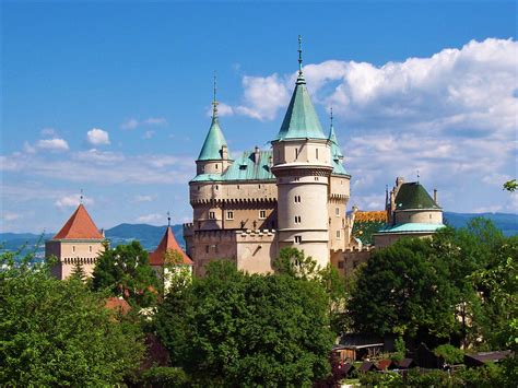 Bojnice Castle, Slovakia : r/castles