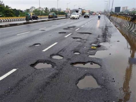 Contractors Who Make Bad Roads Will Be Banned, Fined Up To Rs 10 Crores - NHAI