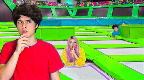 EXTREME HIDE & SEEK IN TRAMPOLINE PARK! - YouTube