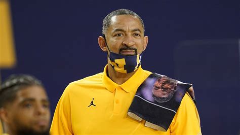 Juwan Howard named AP men's college basketball coach of the year