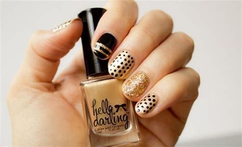 29 Glowing Golden Nail Designs for 2014 - Pretty Designs