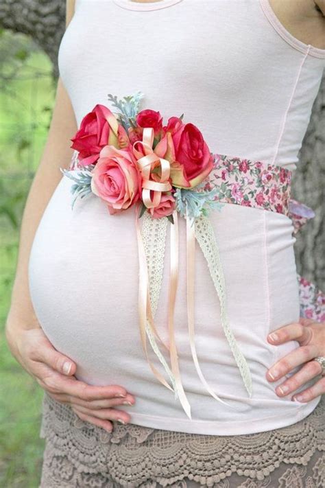 How To Make The Cutest Baby Shower Corsage