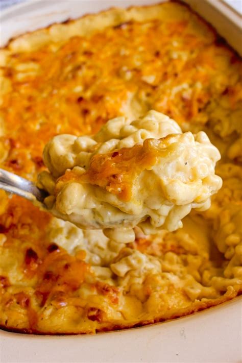 Our Most Shared Baked Macaroni and Cheese with Cream Cheese Ever – Easy ...