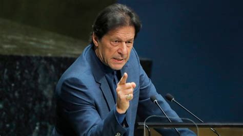 Imran Khan: Pakistan prime minister warns of Kashmir 'bloodbath' over ...