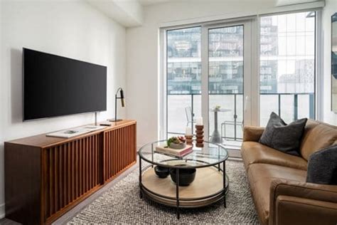 Best Luxury Apartments in Toronto, ON (with photos & reviews) | RentCafe