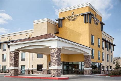 COUNTRY INN & SUITES BY RADISSON, DIXON, CA - UC DAVIS AREA - Prices ...