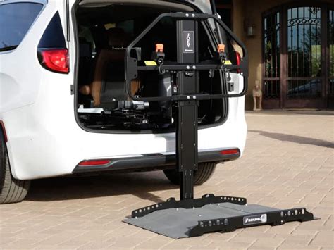 Bruno VSL-4400 Joey Platform Style Interior Lift - MobilityWorks Shop