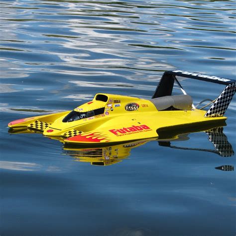 Remote Control Helicopters, Remote Control Boats, Little Bird Helicopter, Canoa Kayak ...