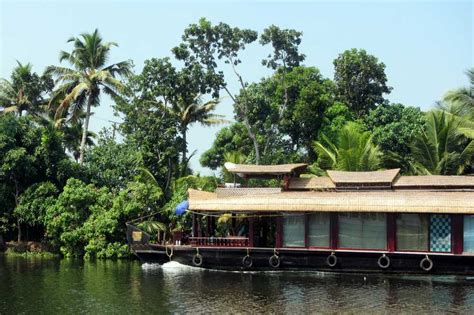 Kerala Backwaters Tour For 6 Dollars - We Are From Latvia