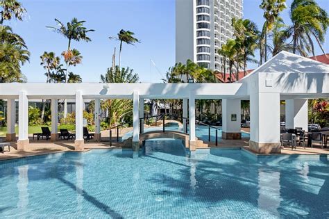 CROWNE PLAZA SURFERS PARADISE, AN IHG HOTEL $120 ($̶1̶2̶8̶) - Updated 2023 Prices & Reviews ...