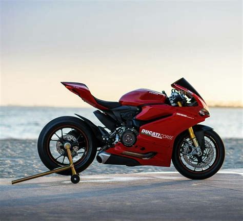 Ducati 1299 Panigale S | Ducati 1299 panigale, Motorcycle design, Ducati