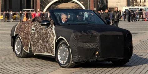 Aurus Senat Convertible: El coche de Putin se descapota