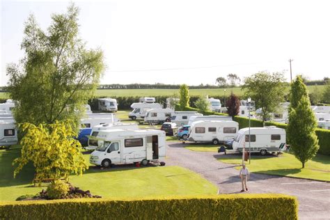 Blarney Caravan & Camping Park - Camping Ireland