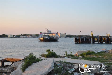 Singleton's Seafood Shack On The Water in Historic MayPort Village, Florida | Trop Rockin