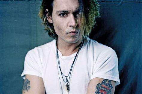 2560x1700 Resolution johnny depp, tattoos, t-shirt Chromebook Pixel Wallpaper - Wallpapers Den