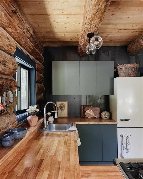 18 Charming Cabin Kitchen Ideas to Inspire