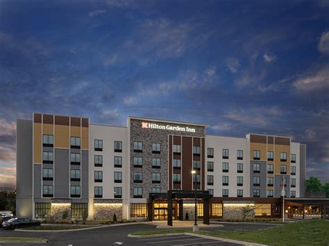 HILTON GARDEN INN JEFFERSONVILLE - Updated 2023 Prices & Hotel Reviews (IN)