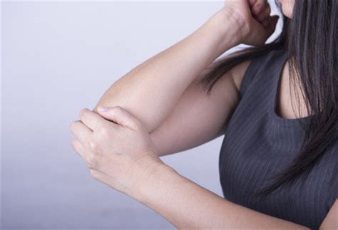 Elbow Lumps – Causes and Other Symptoms | Healthhype.com