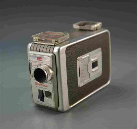 Vintage Kodak Brownie 8mm Movie Camera II - Sep 13, 2017 | Essex Auction and Estate Services in MA