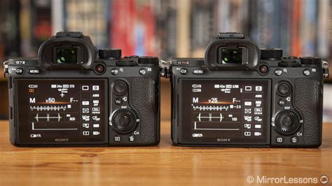 Sony A7 III vs A7R III - The complete comparison - Mirrorless Comparison