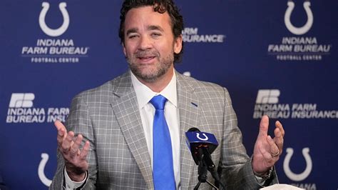 Colts Owner Defends Jeff Saturday’s Hire as Coach - The New York Times