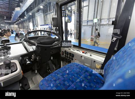 Isuzu erga hi-res stock photography and images - Alamy