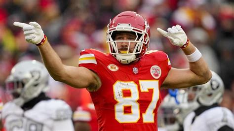 Travis Kelce inactive for Chiefs vs. Chargers in Week 18, resting for ...