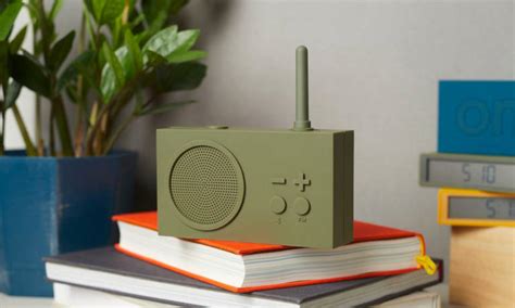 Lexon Tykho 3 FM Radio & Bluetooth Speaker | Cool Material