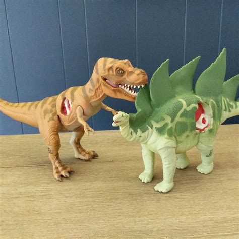 Vintage 1993 Kenner Jurassic Park Toy Stegosaurus Action - Etsy | Jurassic park toys, Jurassic ...