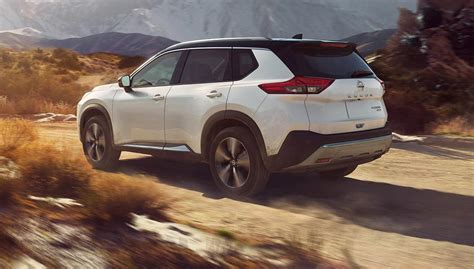 Check Out the 2021 Nissan Rogue Trim Levels | Woodhouse Nissan