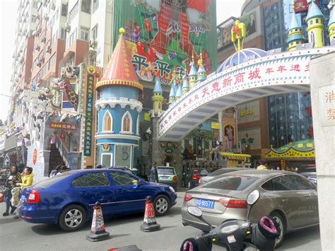 Tianyi Market, The Best Accessories Mall in Beijing, designed for bulk-buy.