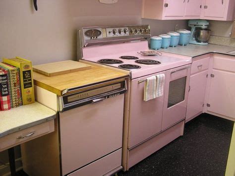 21 60s kitchen ideas | 60s kitchen, frigidaire, vintage appliances