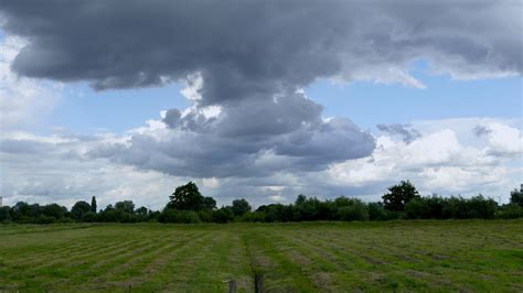 Free Images : landscape, nature, grass, horizon, cloud, field, meadow ...