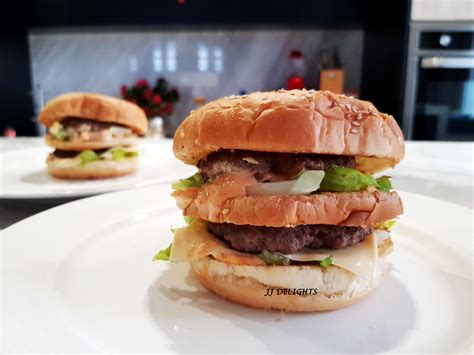 Making McDonald's Big Mac Burger at home!🍔Recipe in comment : 15minutefood