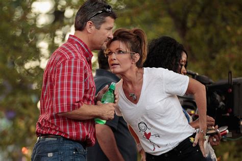 How Sarah, Todd Palin Handled Previous Divorce Rumors