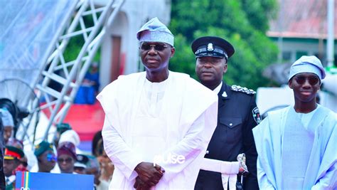 Sanwo-Olu sworn in as new Lagos Governor - Pulse Nigeria