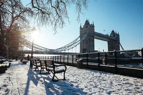 4 Reasons To Visit London This Winter | Apenoni