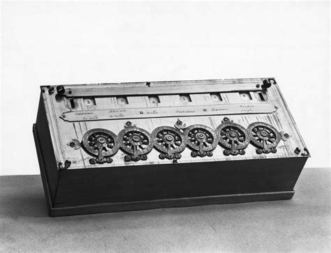 Pascaline Mechanical Calculator 1642 Poster Print By Science Source (24 ...