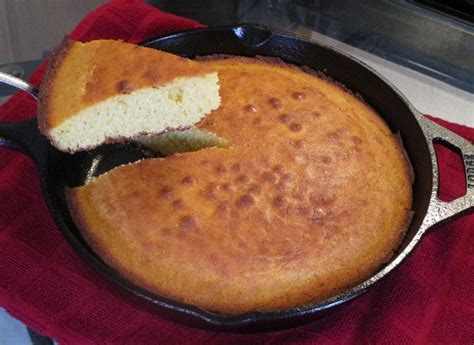 Southern Cast Iron Skillet Cornbread