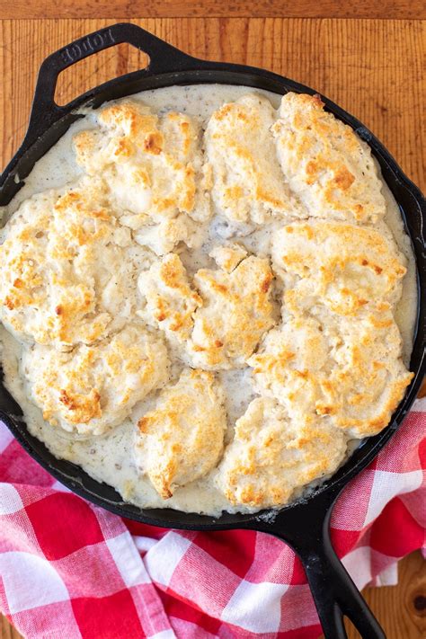 Southern Living Biscuits And Gravy Skillet Recipe | Deporecipe.co