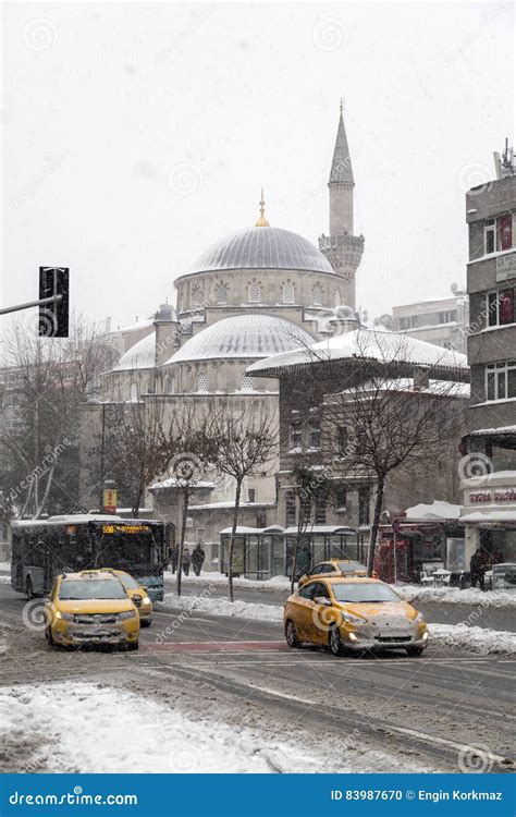 Sisli Mosque Under Snow, Sisli District of Istanbul, Turkey Editorial ...