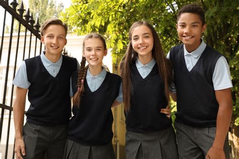 History Obsessed - School Uniforms—Where Did They Come From?