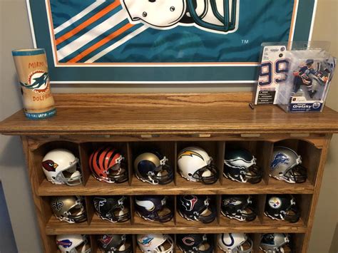 Complete NFL Mini-Helmet Collection w/Display Case West Shore: Langford ...